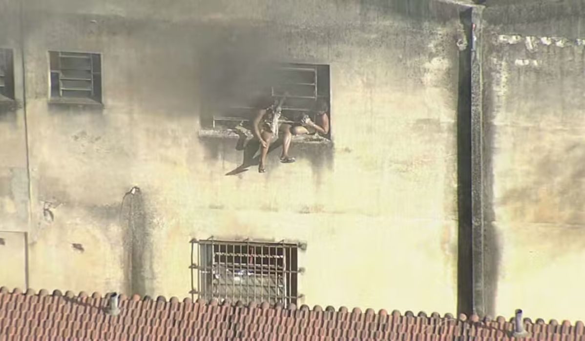 incêndio, fábrica de fantasias, rio de janeiro