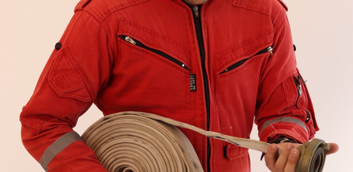 bombeiro civil, combate a incêndio