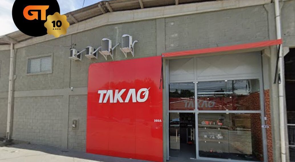 Especialista da GT Fire realizando gestão de segurança contra incêndio em edificação de alto padrão.